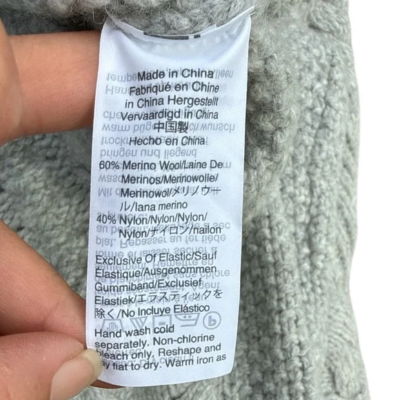 J.Crew Merino Wool Cable Knit Sequin Sweater Gray Medium Holiday K4664 - Picture 8 of 8